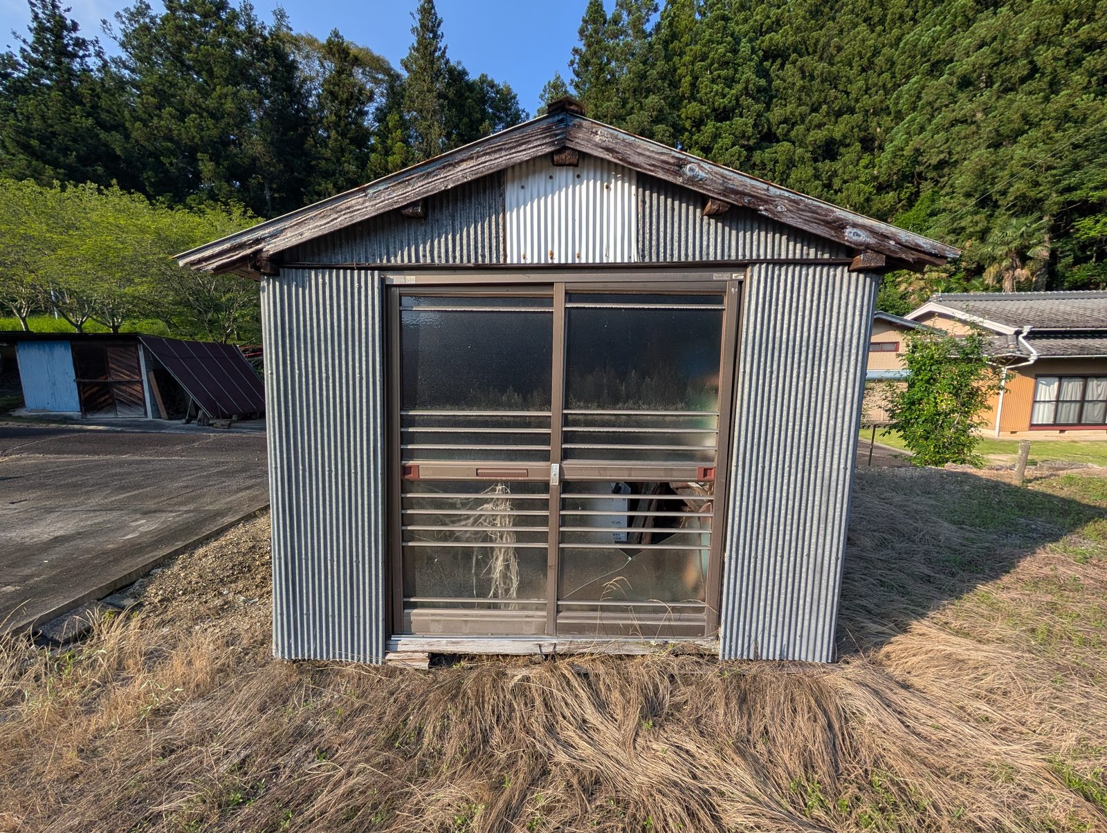 畑内小屋（撤去予定）